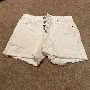 Mudd Women's Cream Jean Shorts